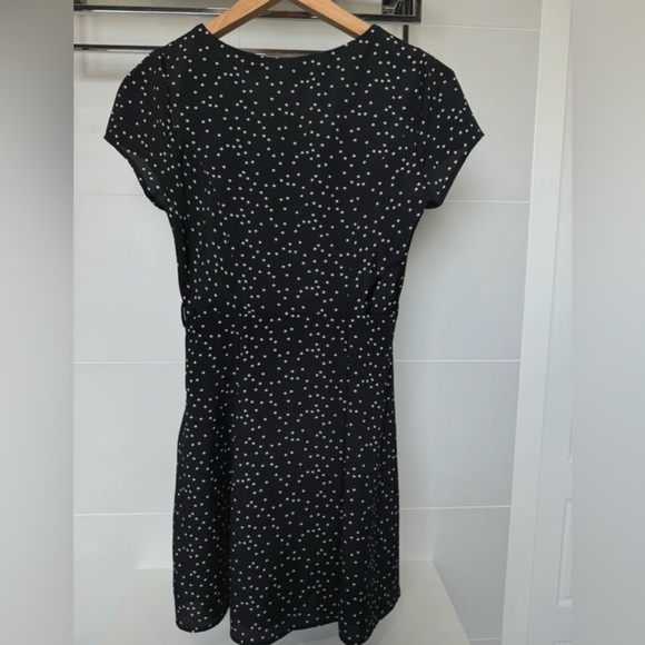 Forever 21 Black Star Print A-Line Dress Size Medium - Picture 6 of 8